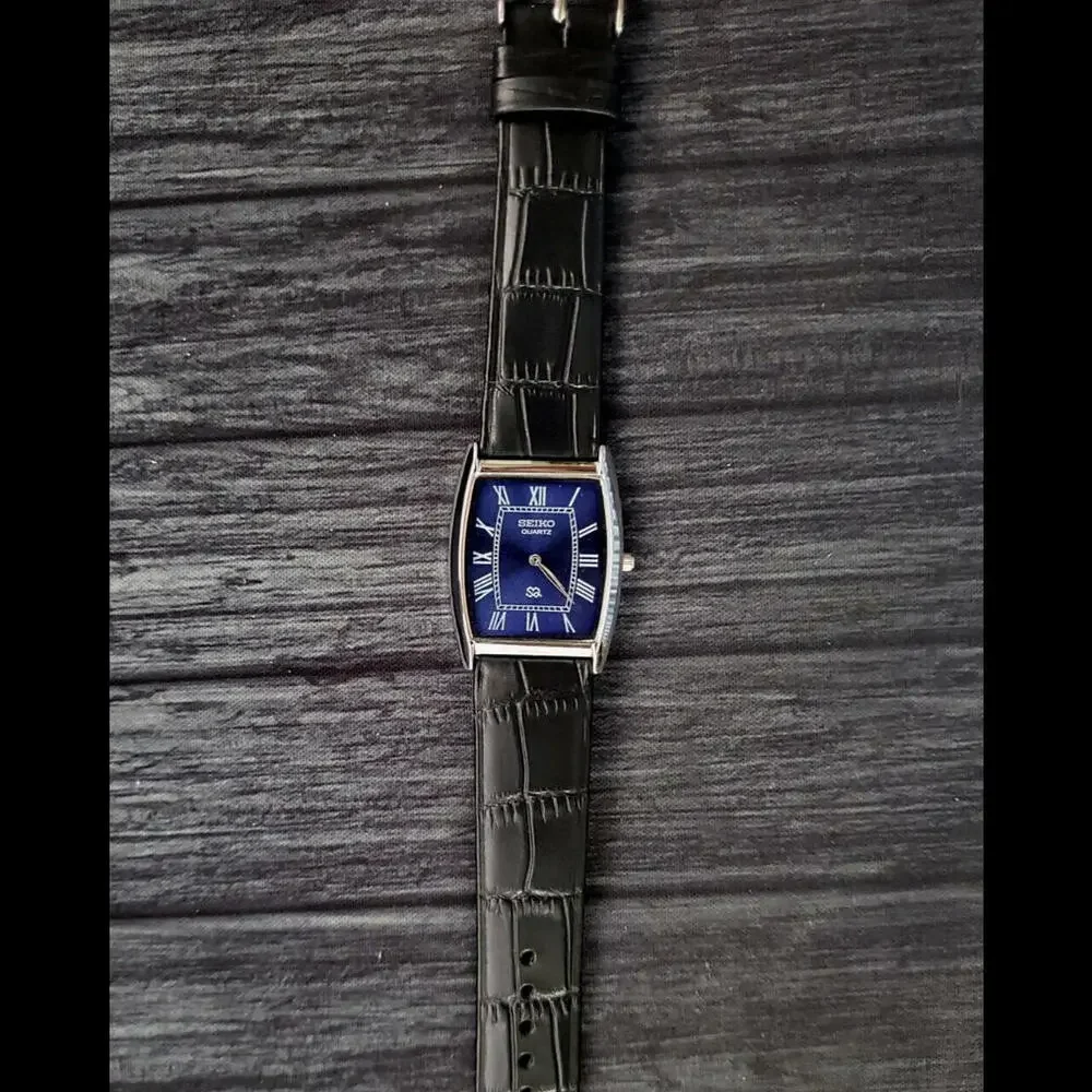 RARE Mens  Slim Seiko Tank Barrel Blue Satin Roman Dial Watch New‎ Mvt & Batt 🌟
